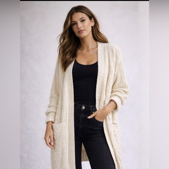 BiBi Sweaters - BiBi Women's Ivory Chunky Cable Knit Duster Cardigan Oversized Comfy Size S NWT